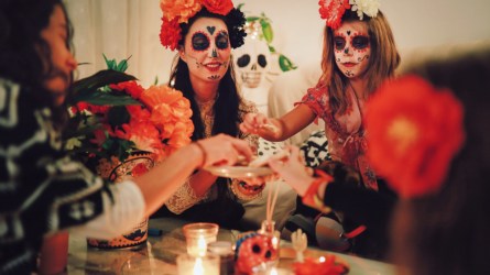 dia de los muertos celebration