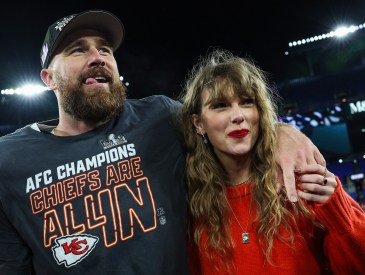 BALTIMORE, MARYLAND - JANUARY 28: Travis Kelce #87 of the Kansas City Chiefs (L) celebrates with Taylor Swift after defeating the Baltimore Ravens in the AFC Championship Game at M&T Bank Stadium on January 28, 2024 in Baltimore, Maryland.  (Photo by Patrick Smith/Getty Images)