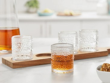 The Pioneer Woman flight board