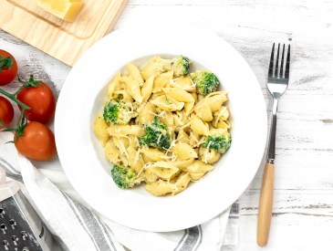 Broccoli shell pasta.
