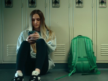 Lauryn Licari in 'Unknown Number: The High School Catfish'